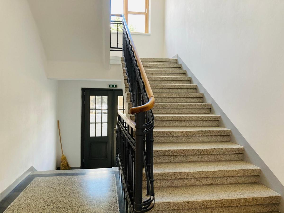 Residence Kotel 捷克布杰约维采 外观 照片