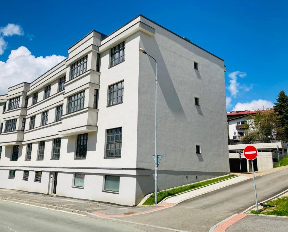 Residence Kotel 捷克布杰约维采 外观 照片